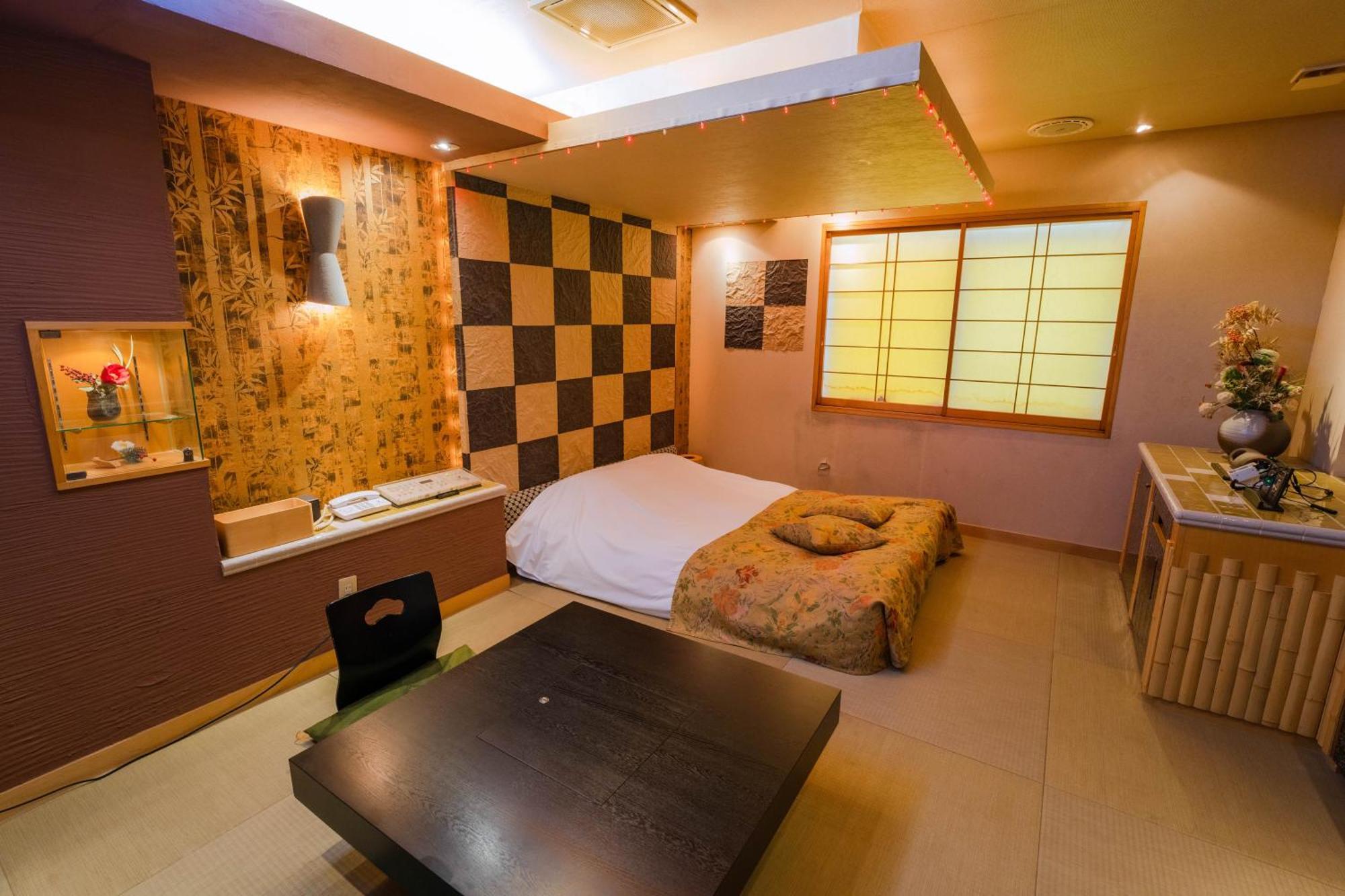 Eight Prince Hotel -Adult Only- Tokorozawa Eksteriør billede