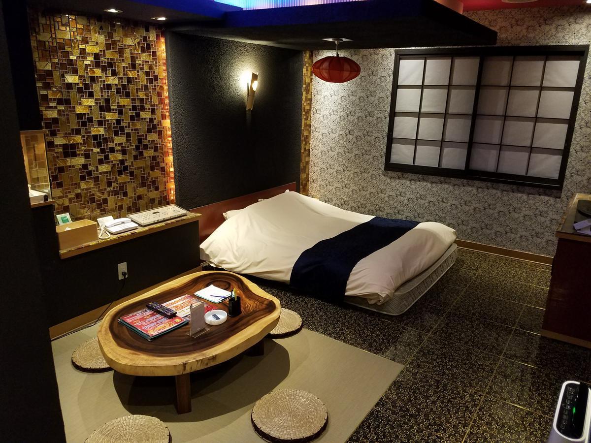 Eight Prince Hotel -Adult Only- Tokorozawa Eksteriør billede