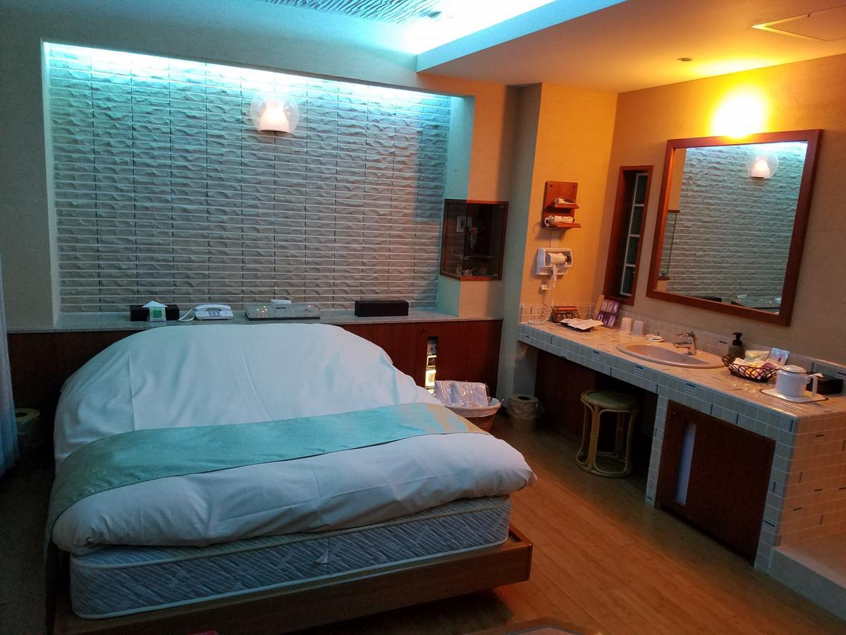 Eight Prince Hotel -Adult Only- Tokorozawa Eksteriør billede