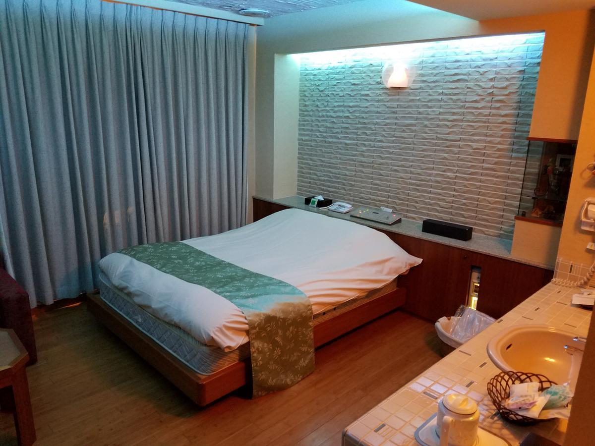 Eight Prince Hotel -Adult Only- Tokorozawa Eksteriør billede